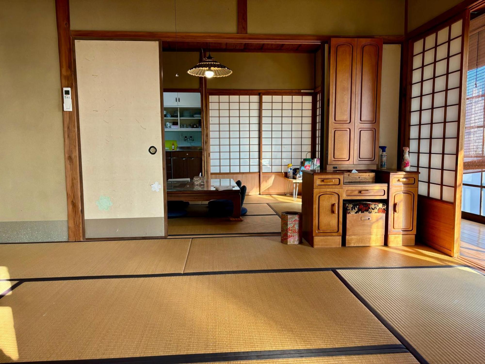 城跡石垣上の絶景古民家宿 鞆城茶屋庵 Tomo Exteriör bild